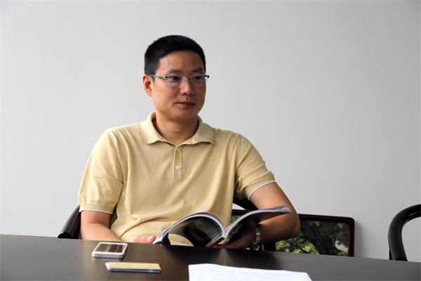 南星家居董事长徐伟.JPG