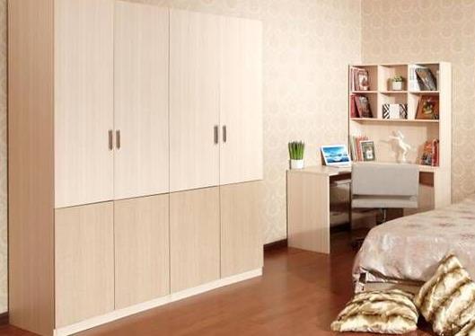 县级衣柜经销商要具体问题具体分析，切勿盲目跟风.jpg