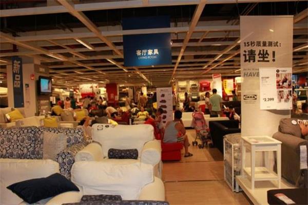 2016家居卖场或在营销与卖场布局上下功夫.jpg