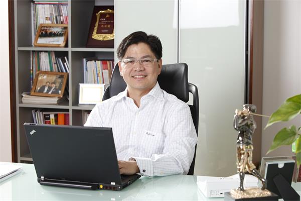 美丽岛地板总裁 曾志文.jpg