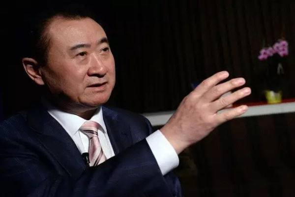 王健林的小目标1个亿是如何实现的？